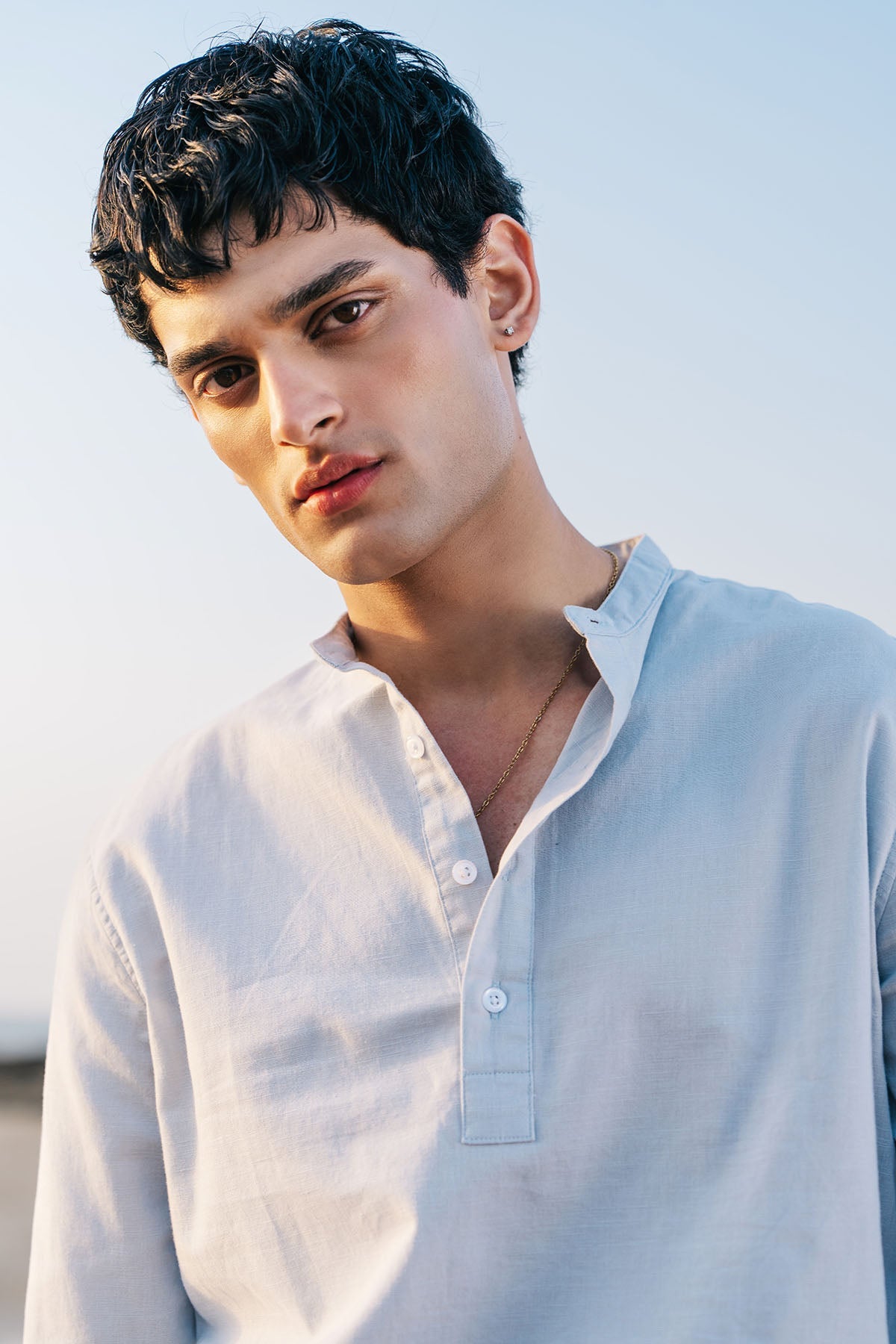 BAND COLLAR LINEN SHIRT