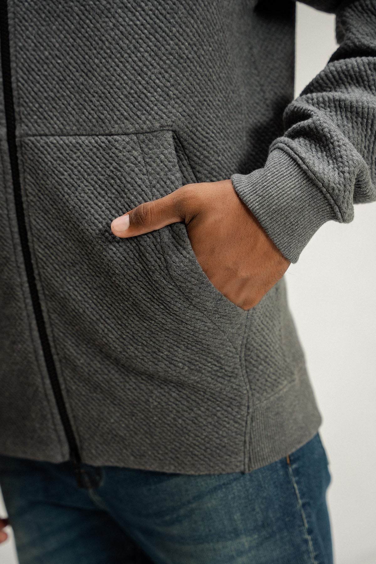 TEXTURED LUXE POCKET ZIP UP JACKET