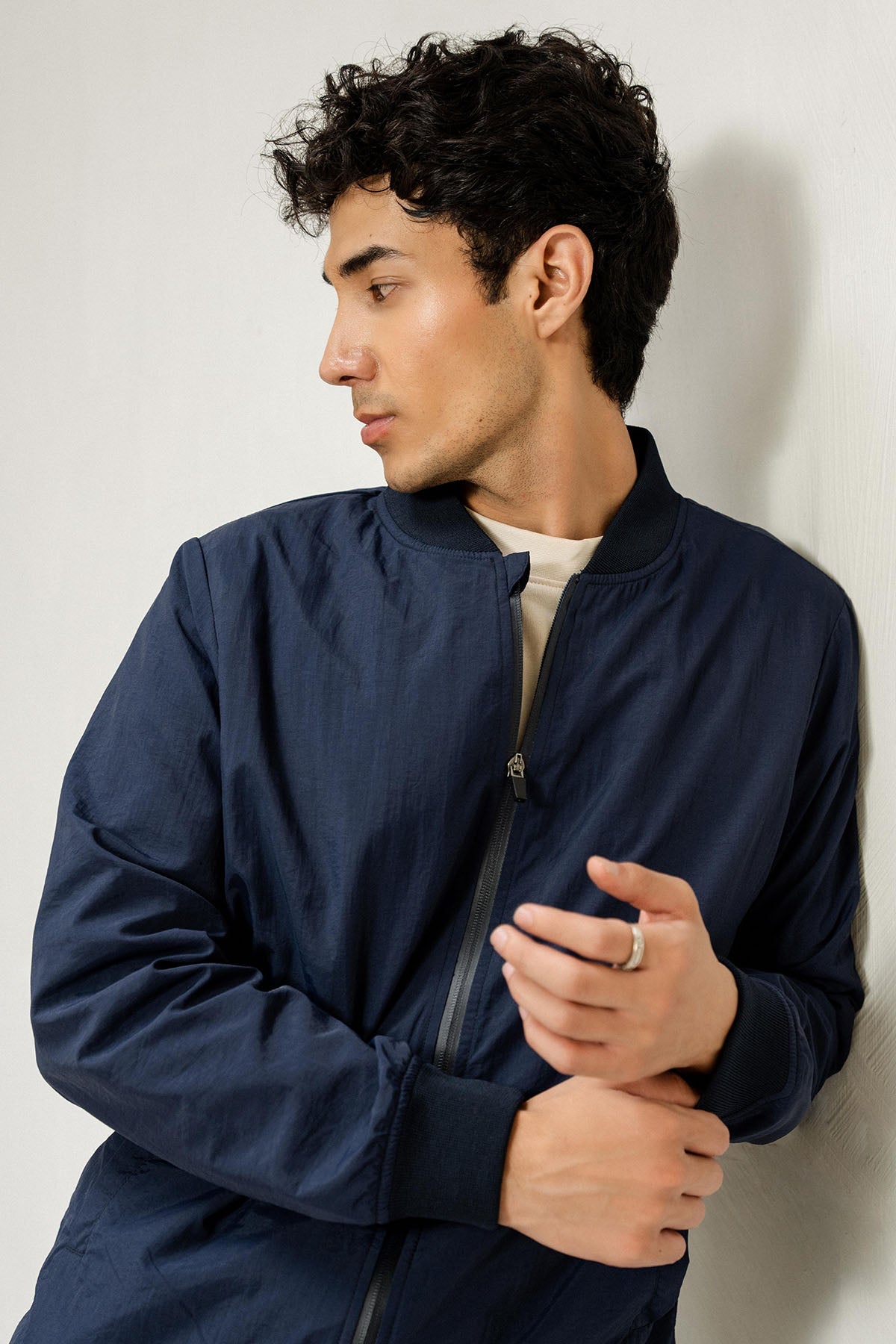 BOMBER JACKET