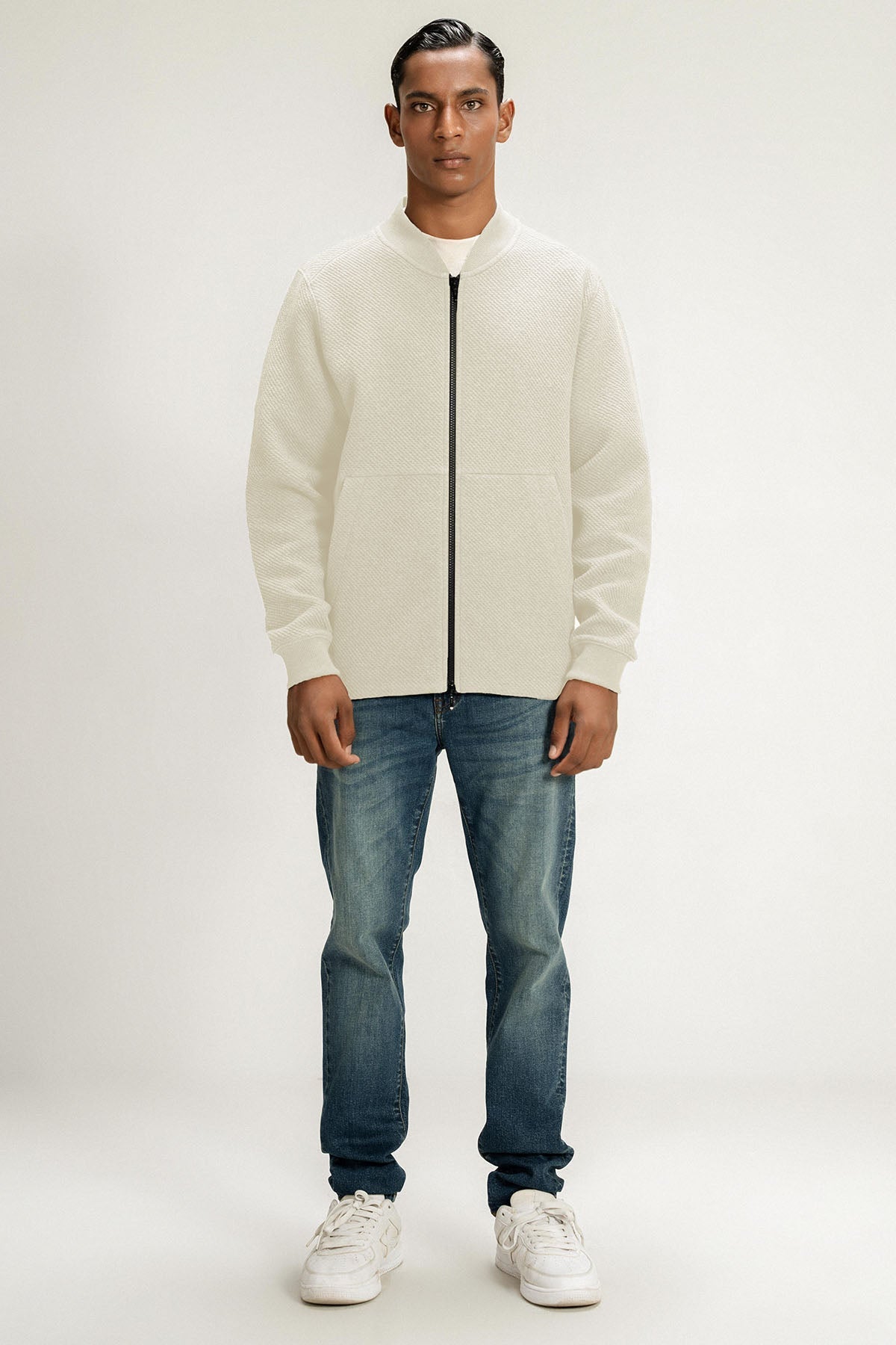 TEXTURED LUXE POCKET ZIP UP JACKET