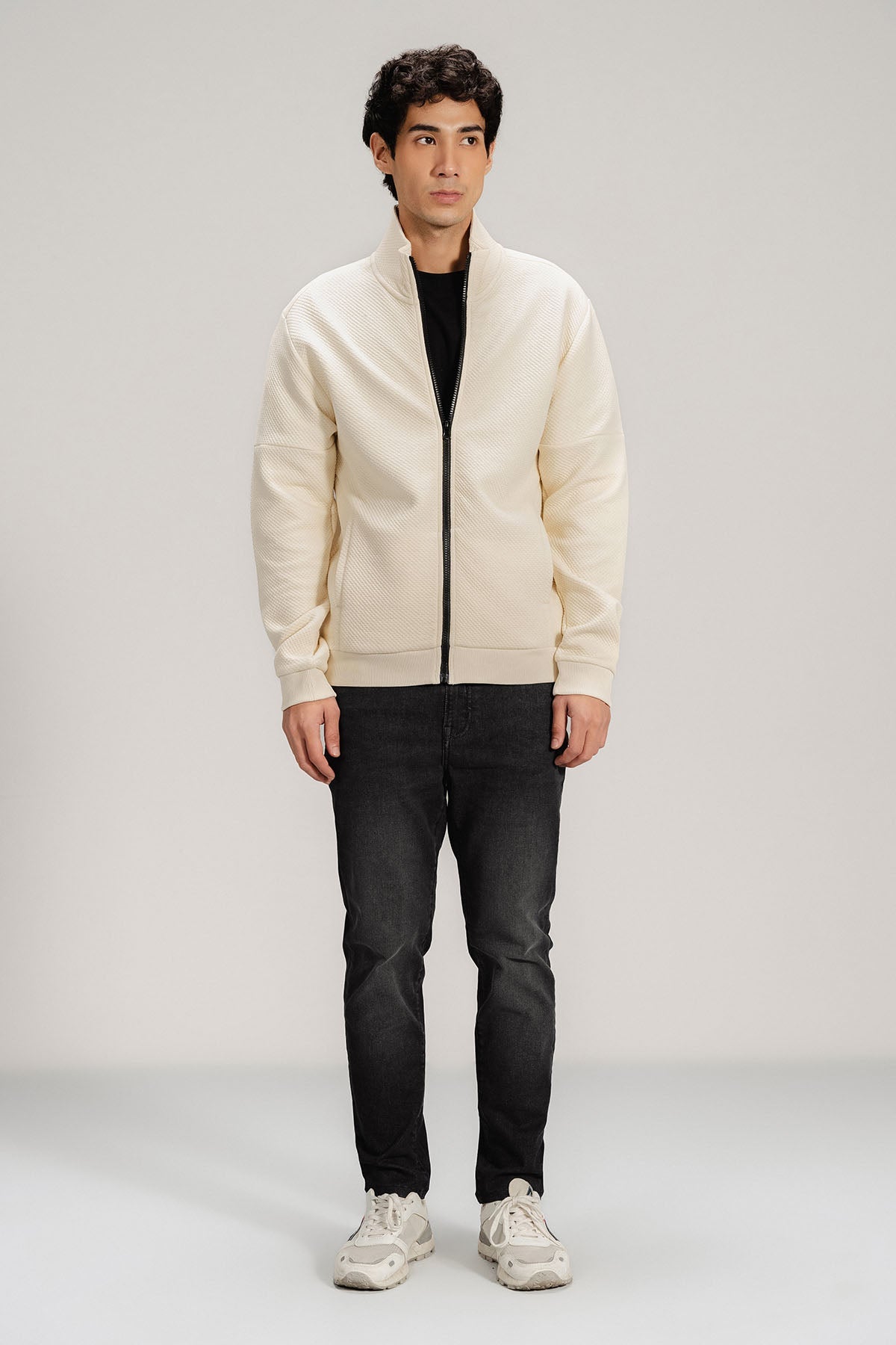TEXTURED LUXE ZIP UP JACKET