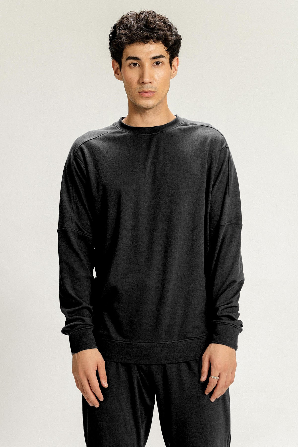 ULTRA LIGHT SWEAT