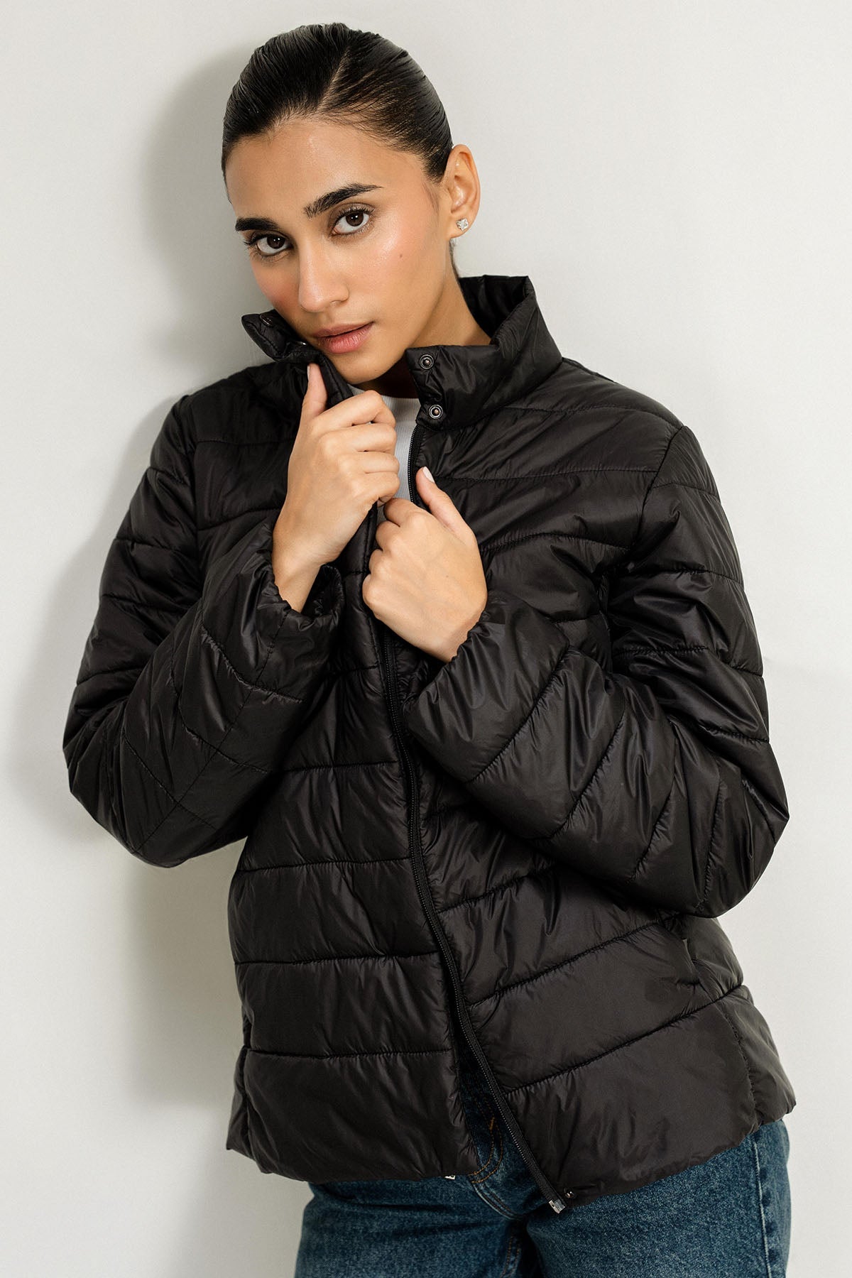FULL SLEEVES PUFFER JACKET
