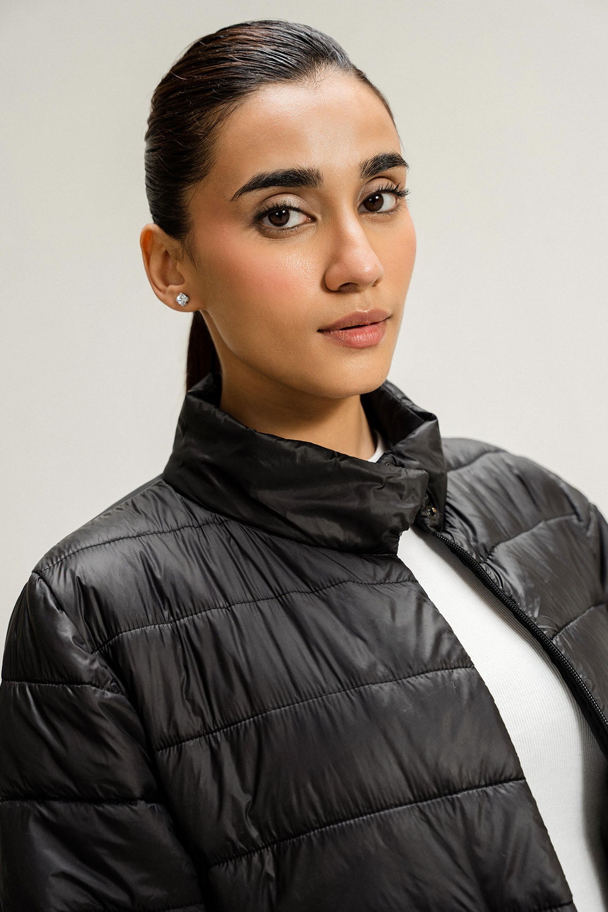 FULL SLEEVES PUFFER JACKET