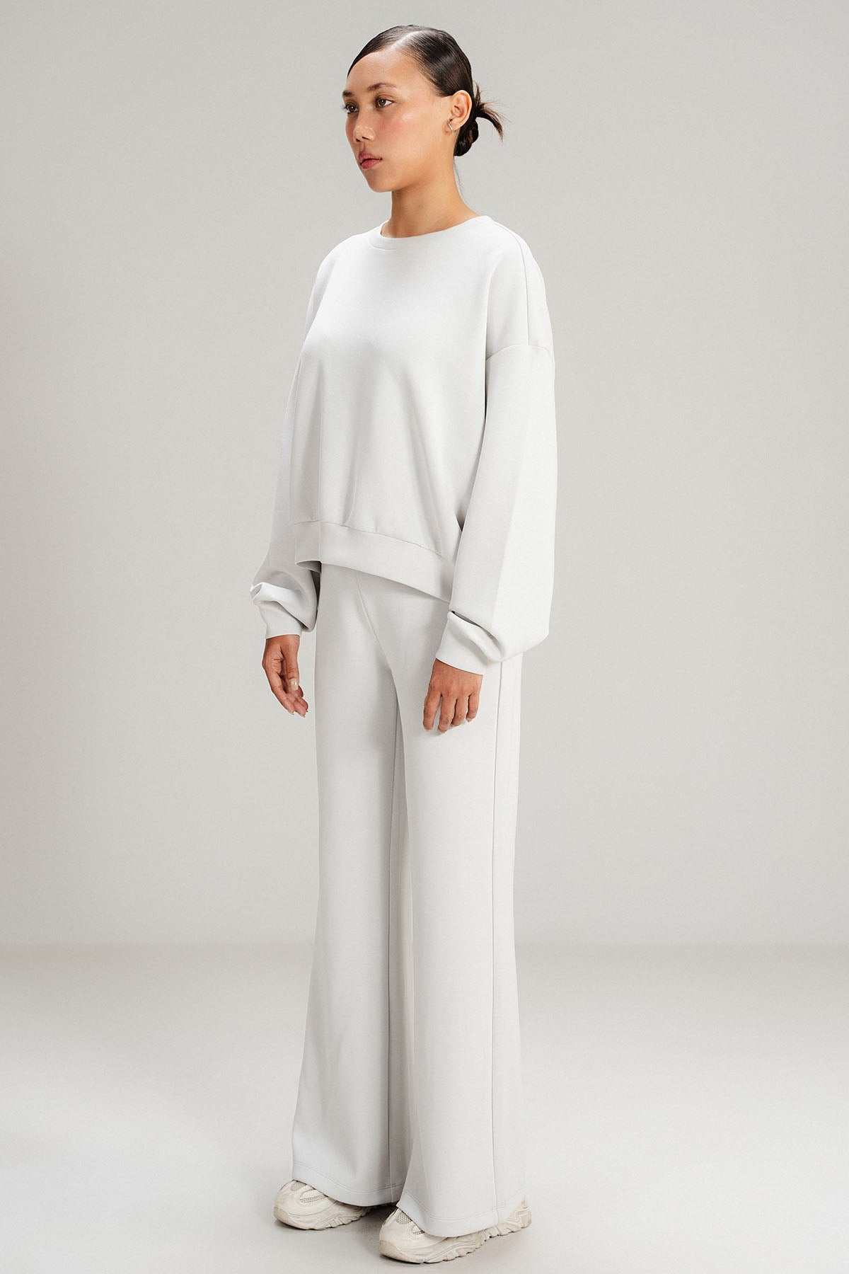 CREW NECK SWEATSHIRT CLOUDLUX