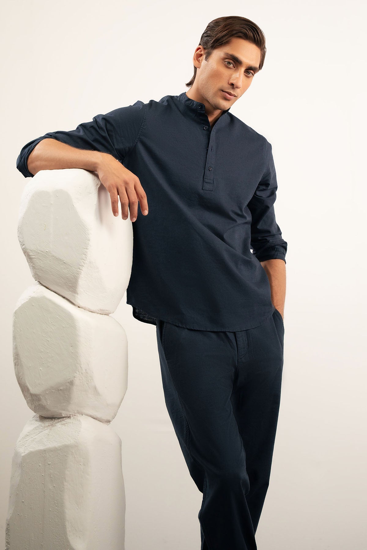 BAND COLLAR LINEN SHIRT