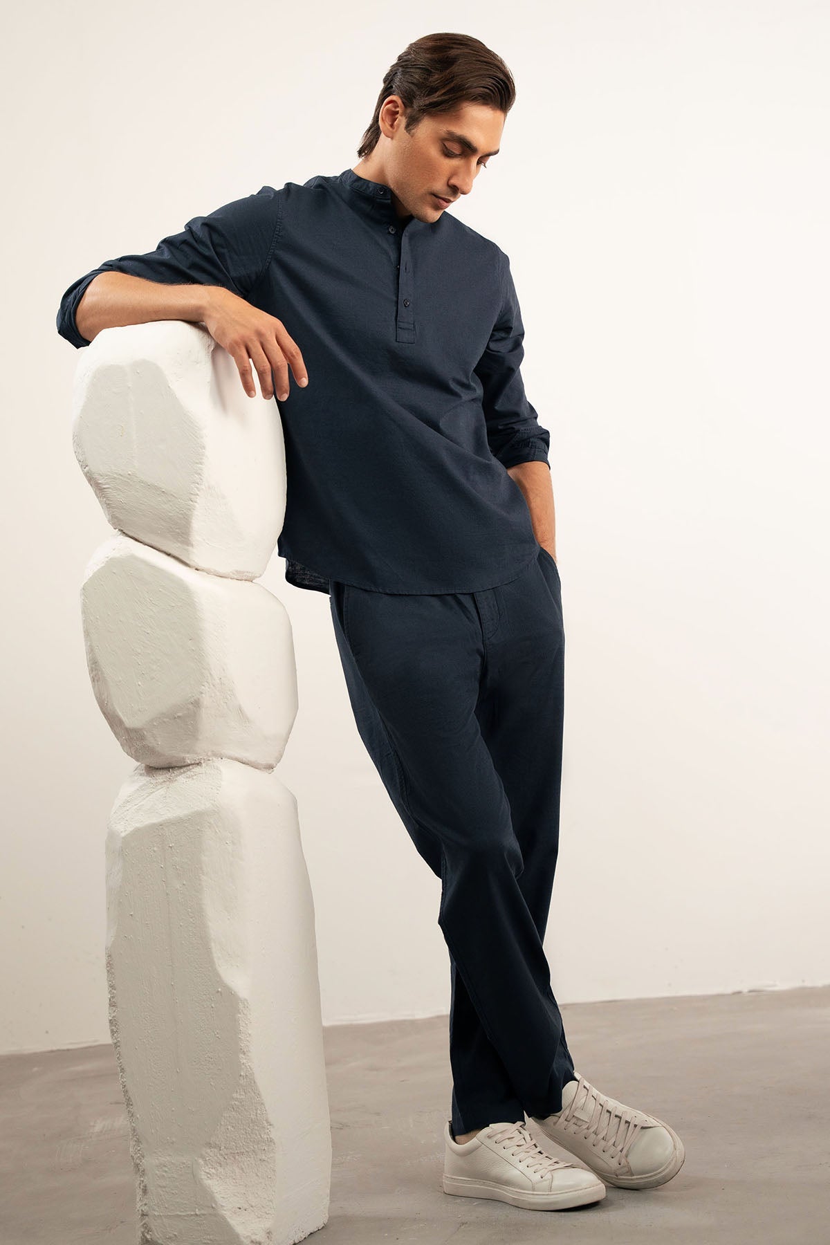 BAND COLLAR LINEN SHIRT