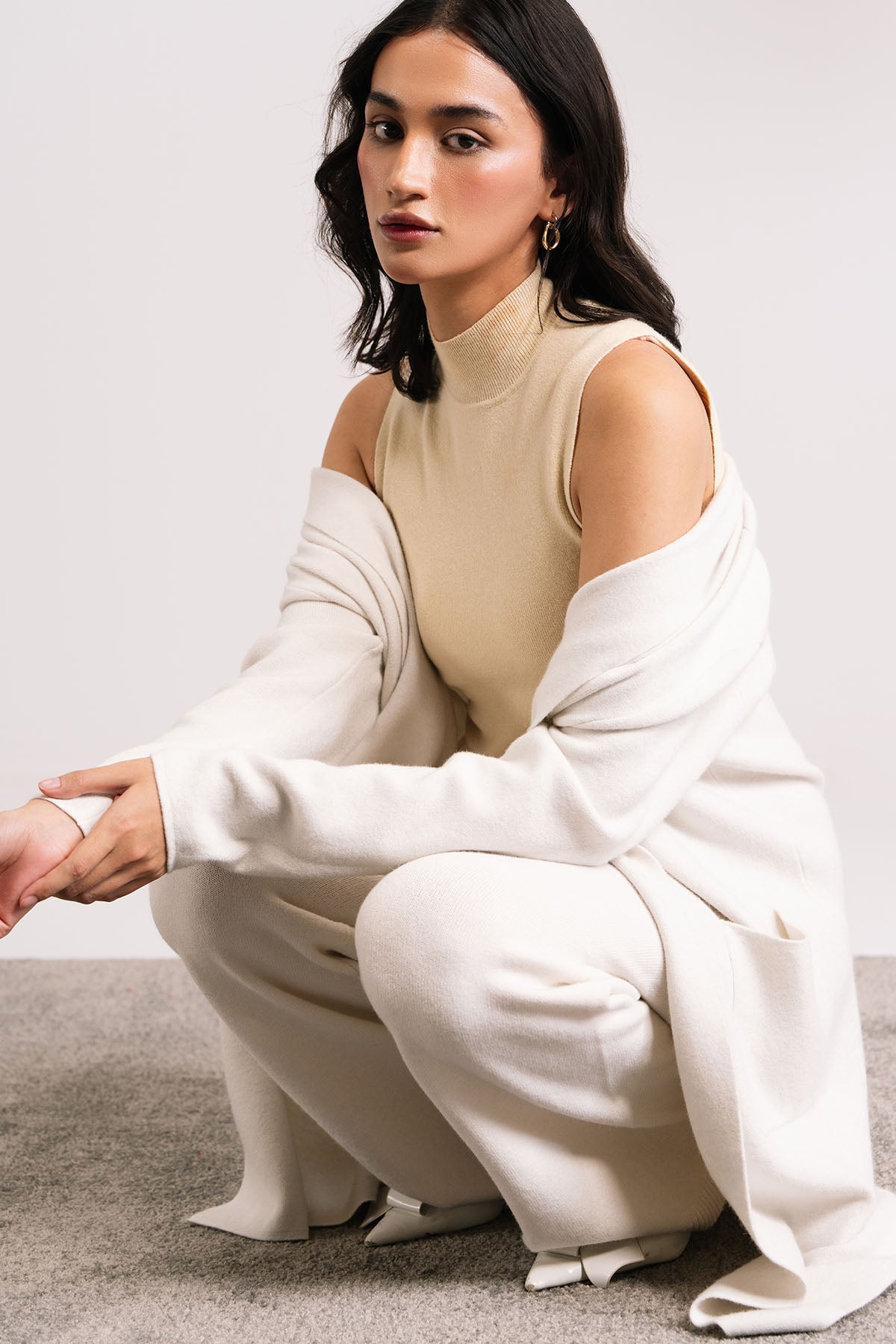 POWDER WHITE CARDIGAN - KNIT WEAR