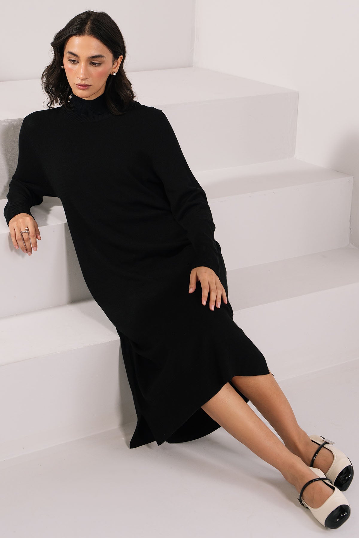 BLACK KNIT LONG DRESS - KNIT WEAR