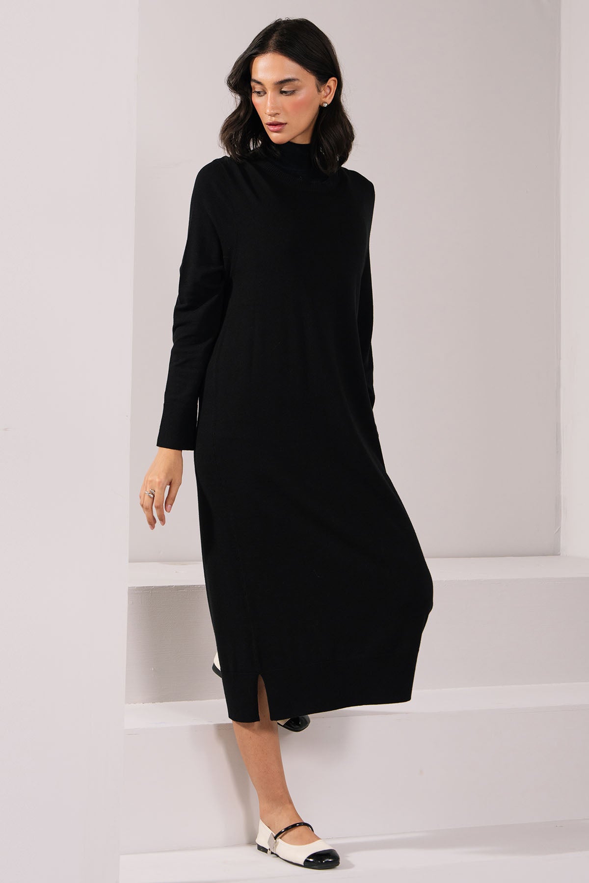 BLACK KNIT LONG DRESS - KNIT WEAR
