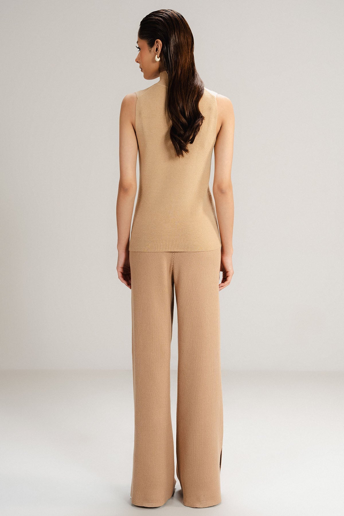 BEIGE WIDE PANTS - KNIT WEAR
