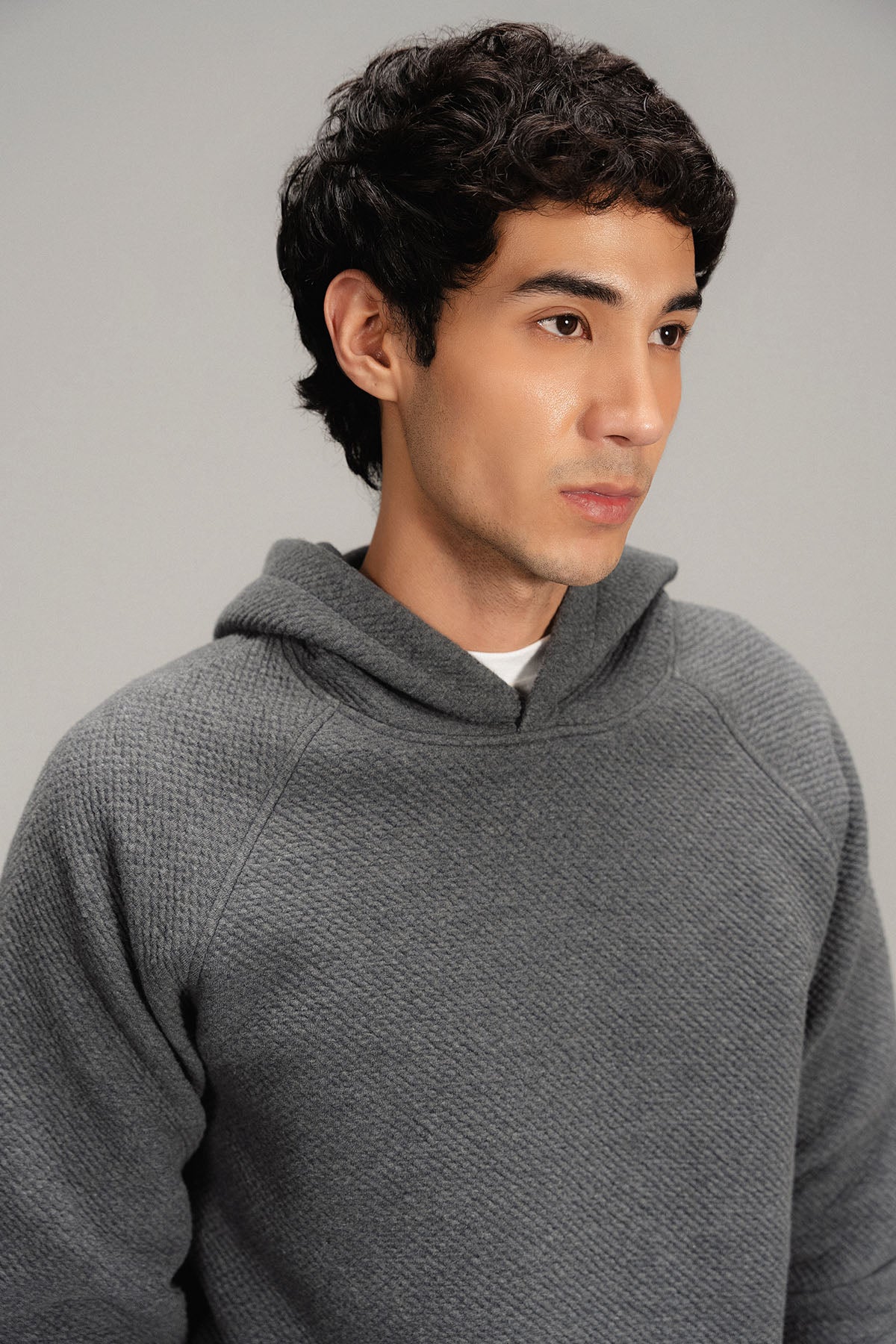TEXTURED HOODIE