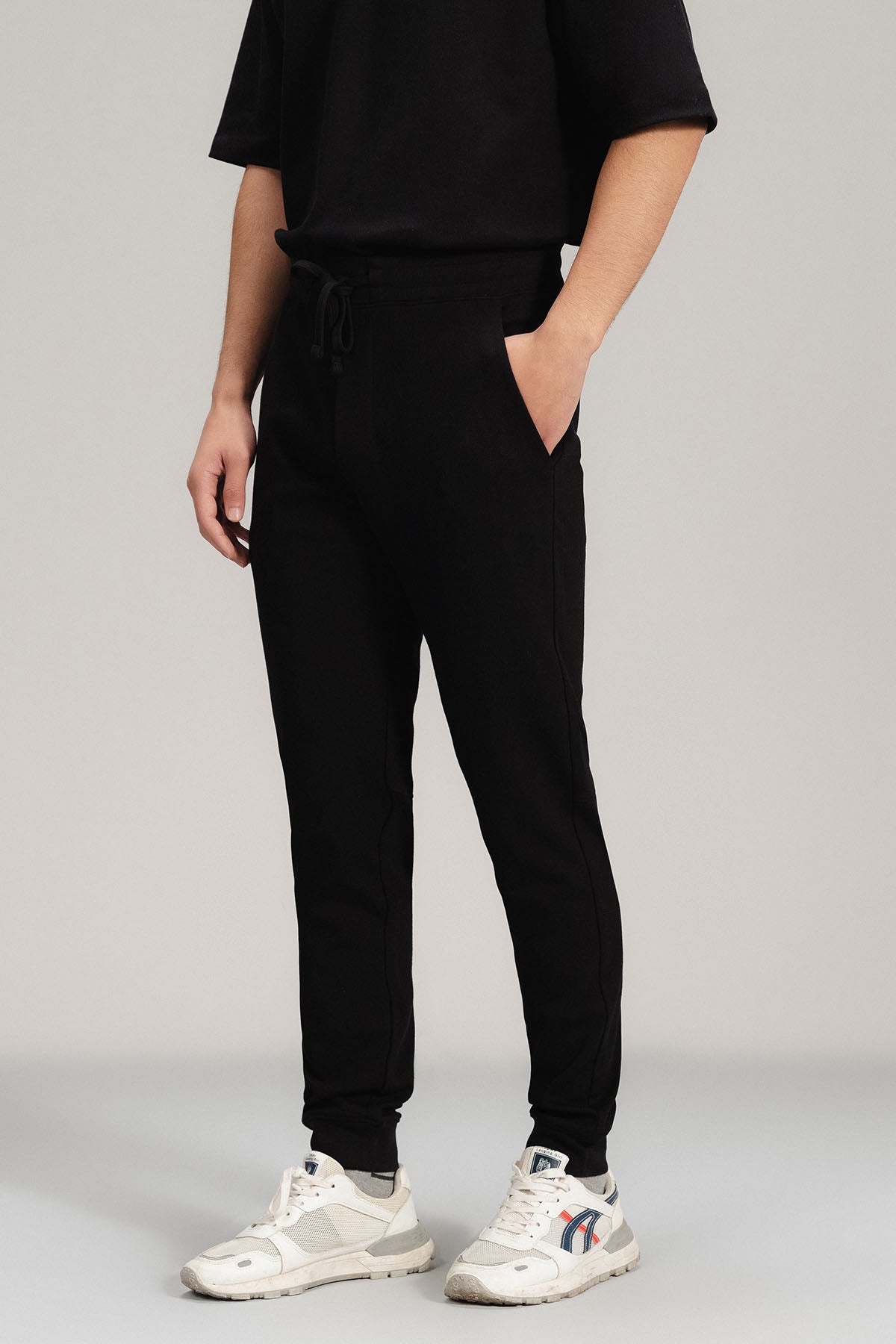 DEFY CITY JOGGER