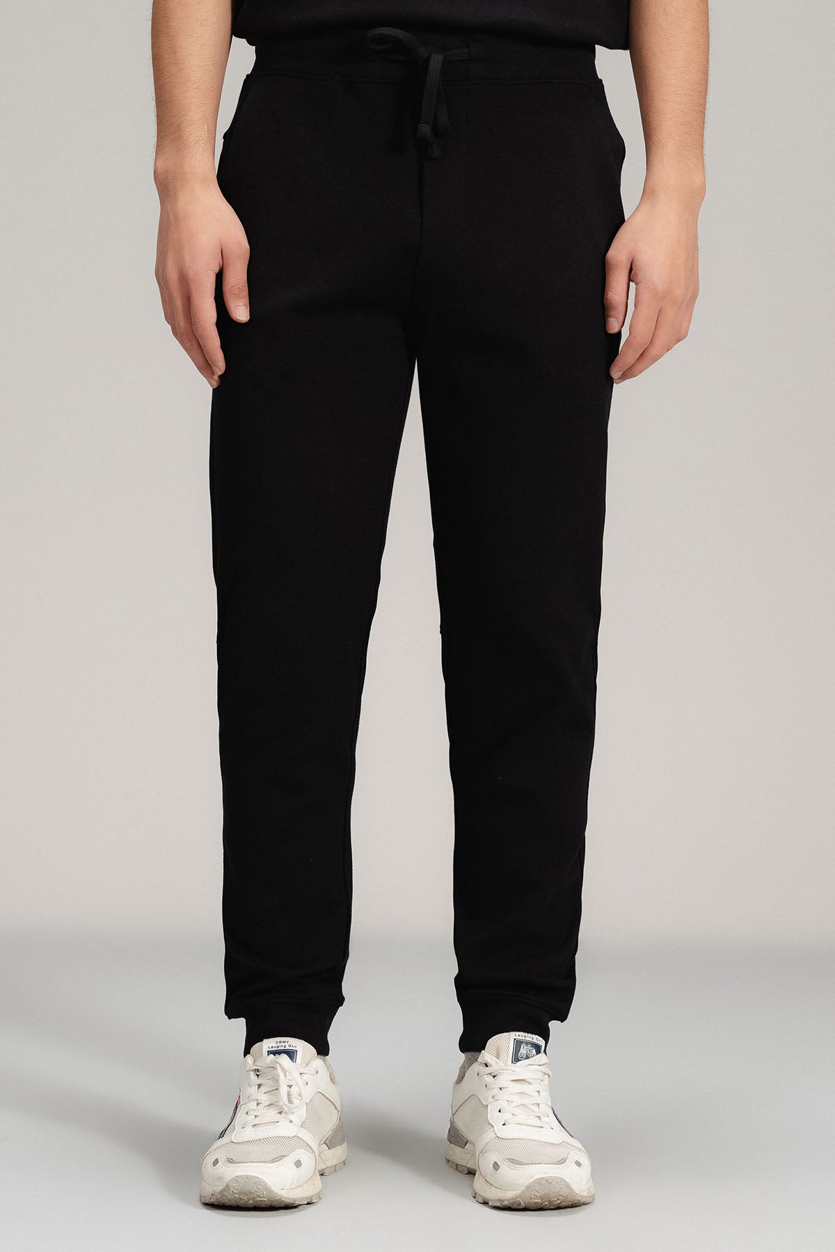 DEFY CITY JOGGER