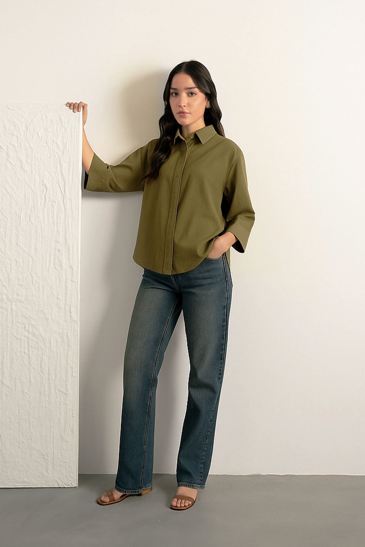 CLASSIC LINEN SHIRT