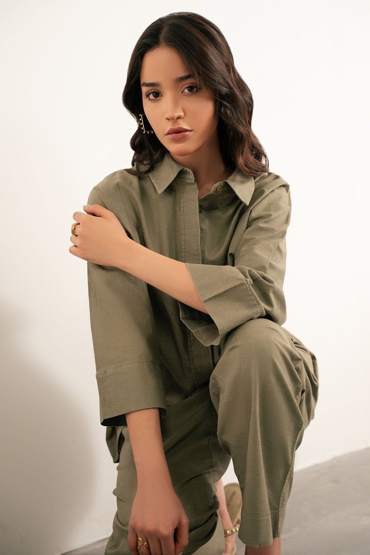 RELAXED LINEN PANTS