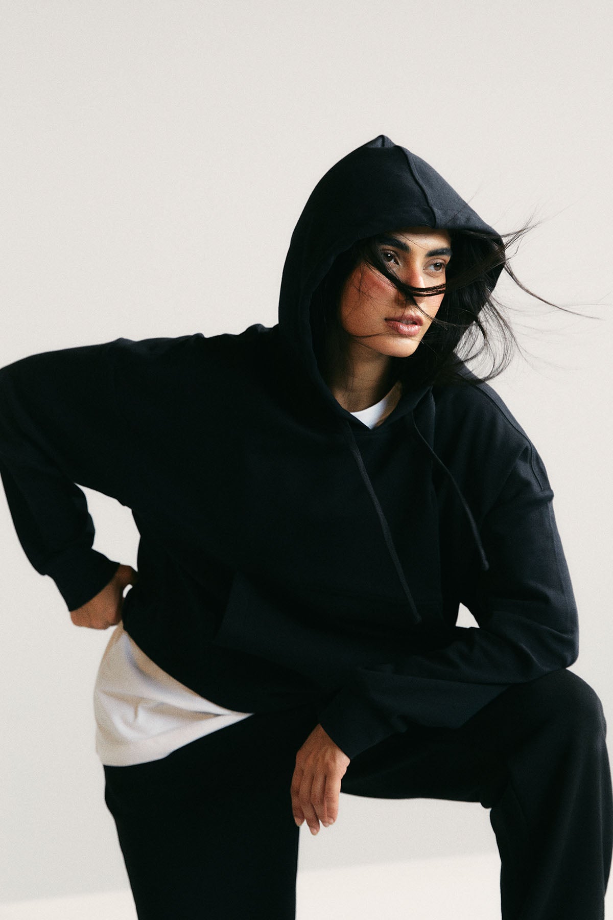 PULL OVER HOODIE - FLEECE