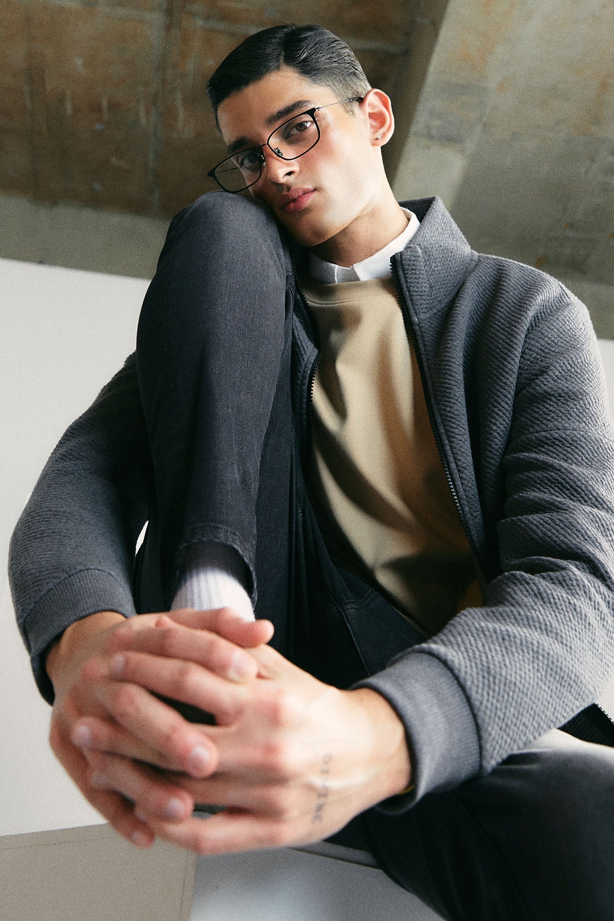 TEXTURED LUXE ZIP UP JACKET