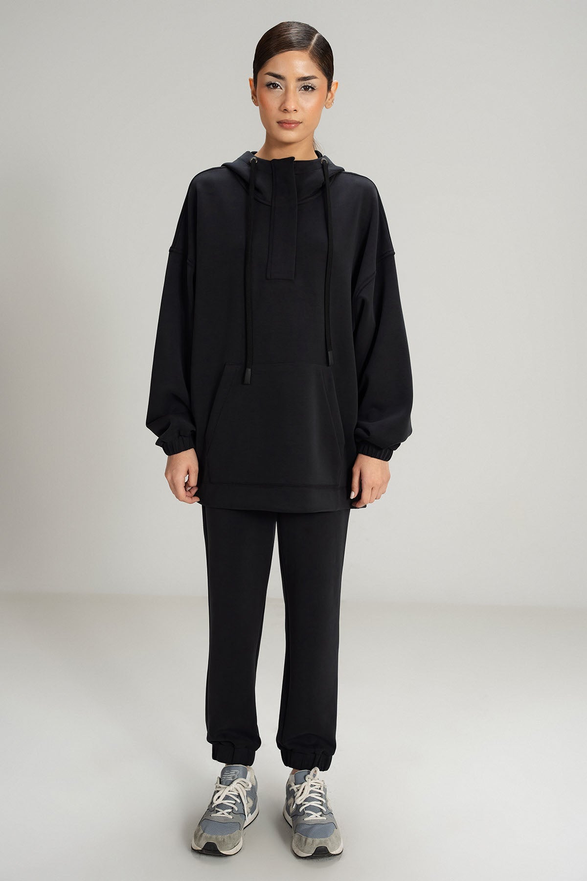 POCKET PULLOVER HOODIE CLOUDLUX LIGHT