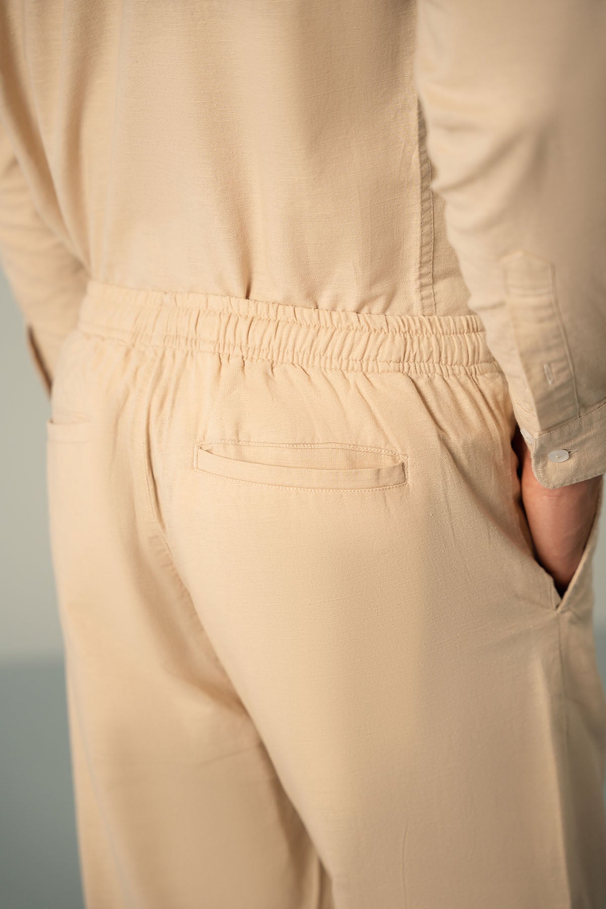 RELAXED LINEN PANTS