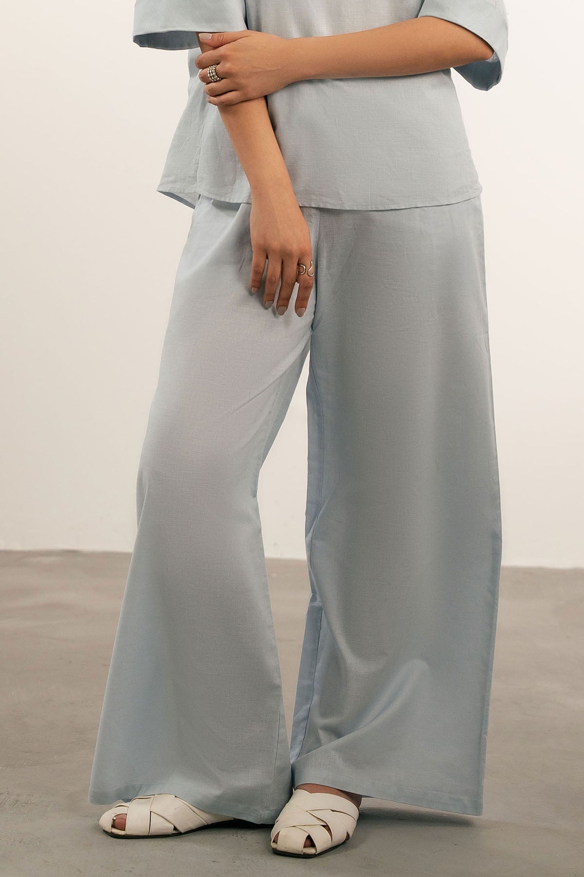 DRAW STRING LINEN TROUSERS