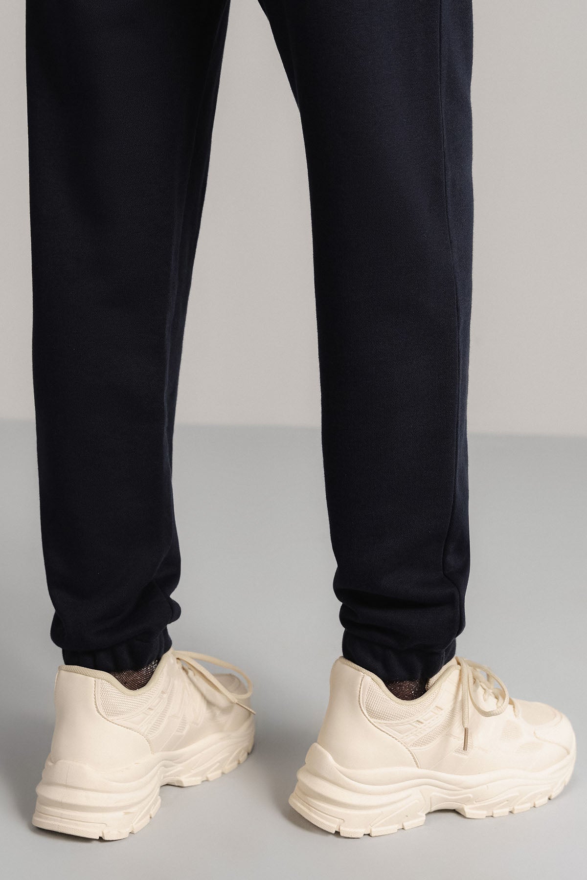 BASIC CROPPED JOGGERS-FRENCH TERRY
