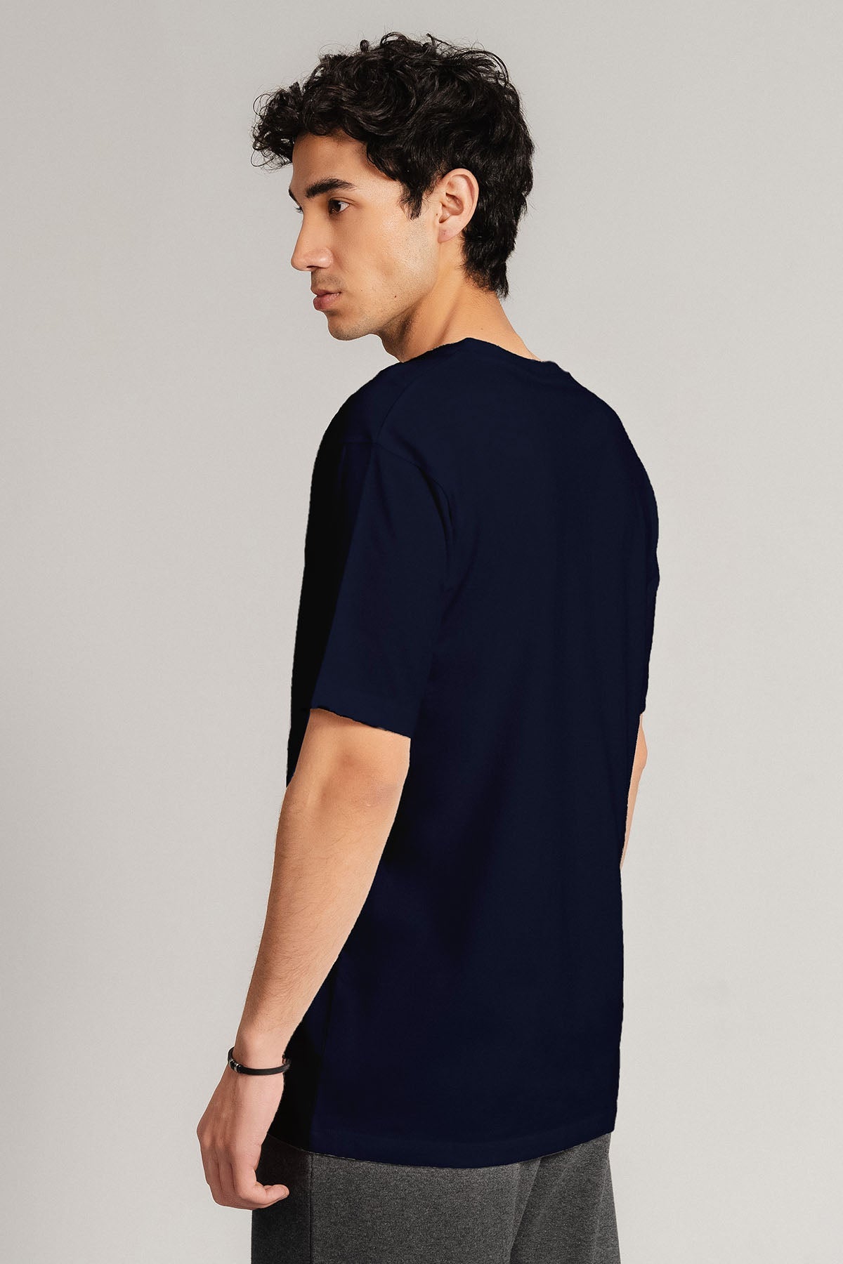 T-SHIRT V-NECK SUPIMA COTTON
