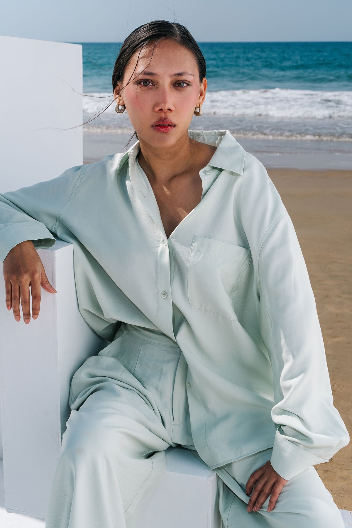 RELAXED FIT BUTTON DOWN SHIRT - WRINKLED