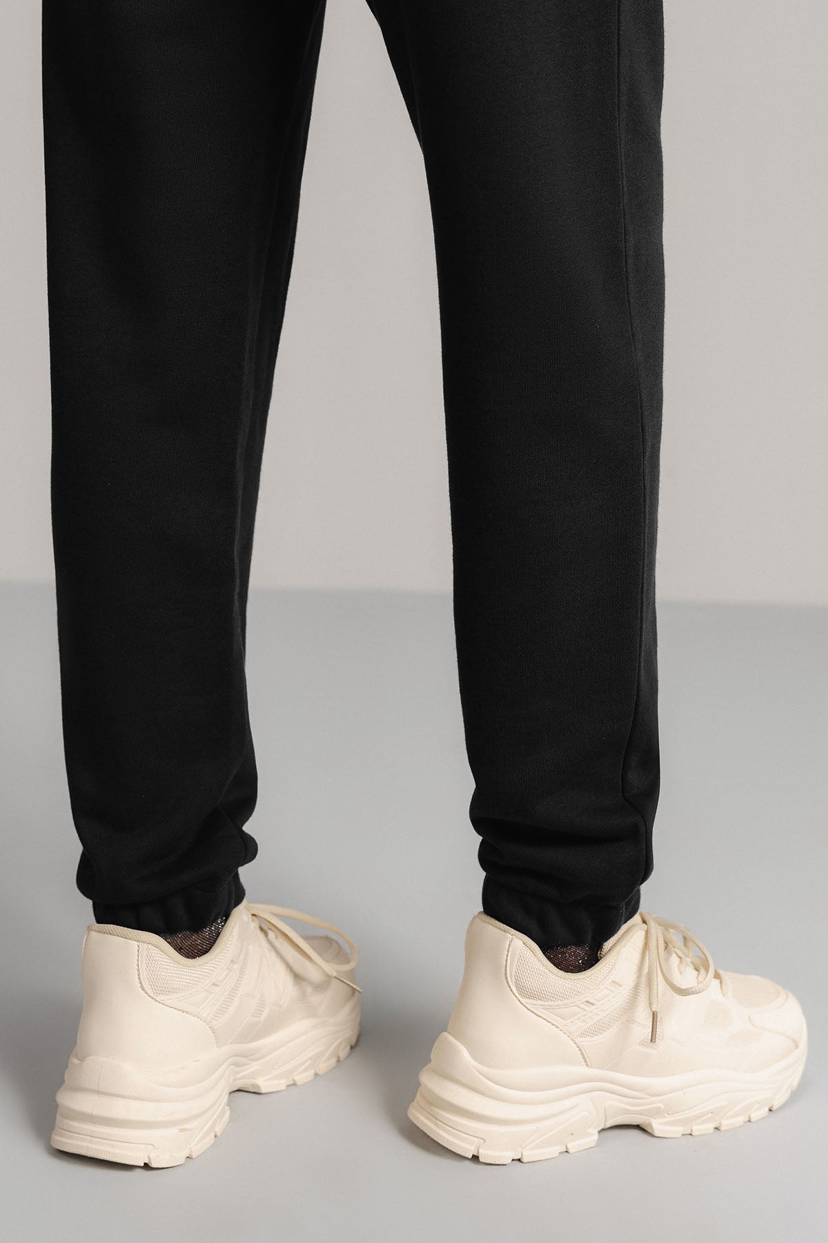 BASIC CROPPED JOGGERS-FRENCH TERRY