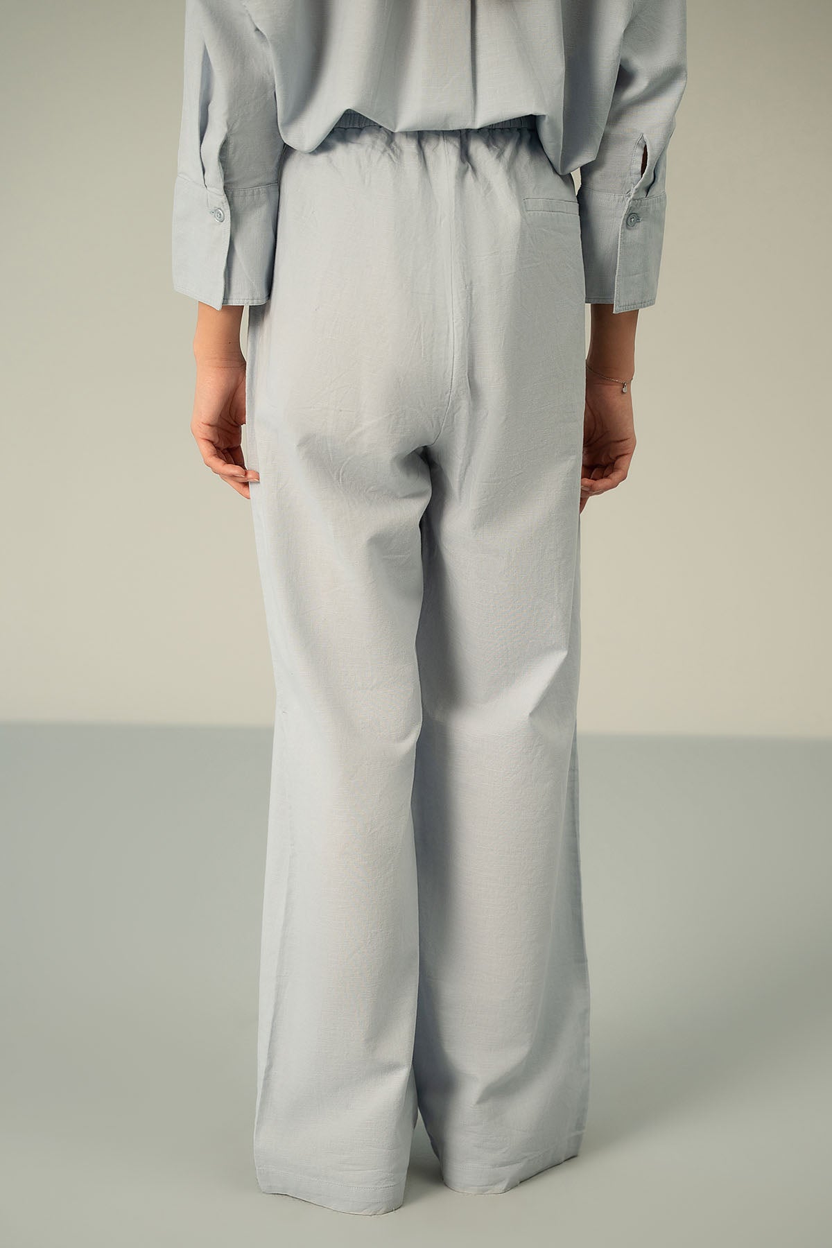 RELAXED LINEN PANTS