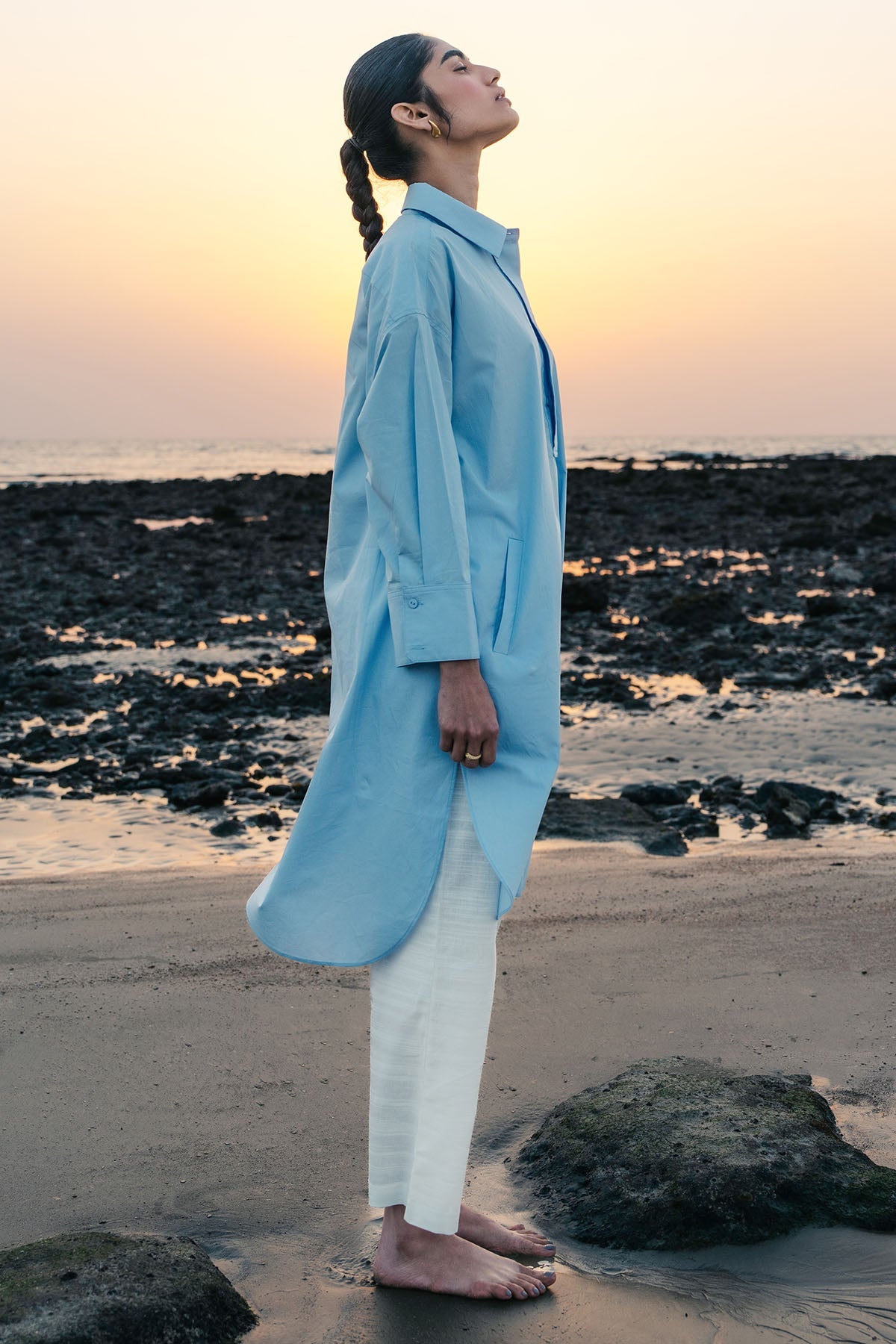 ROUND HEM POPLIN SHIRT