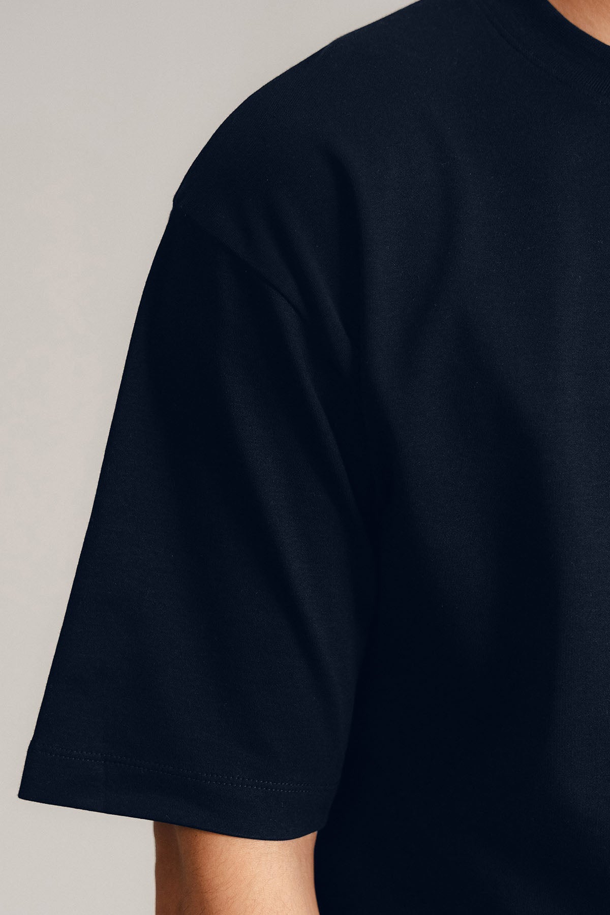 MEN OVERSIZED-DOUBLE KNIT T-SHIRT