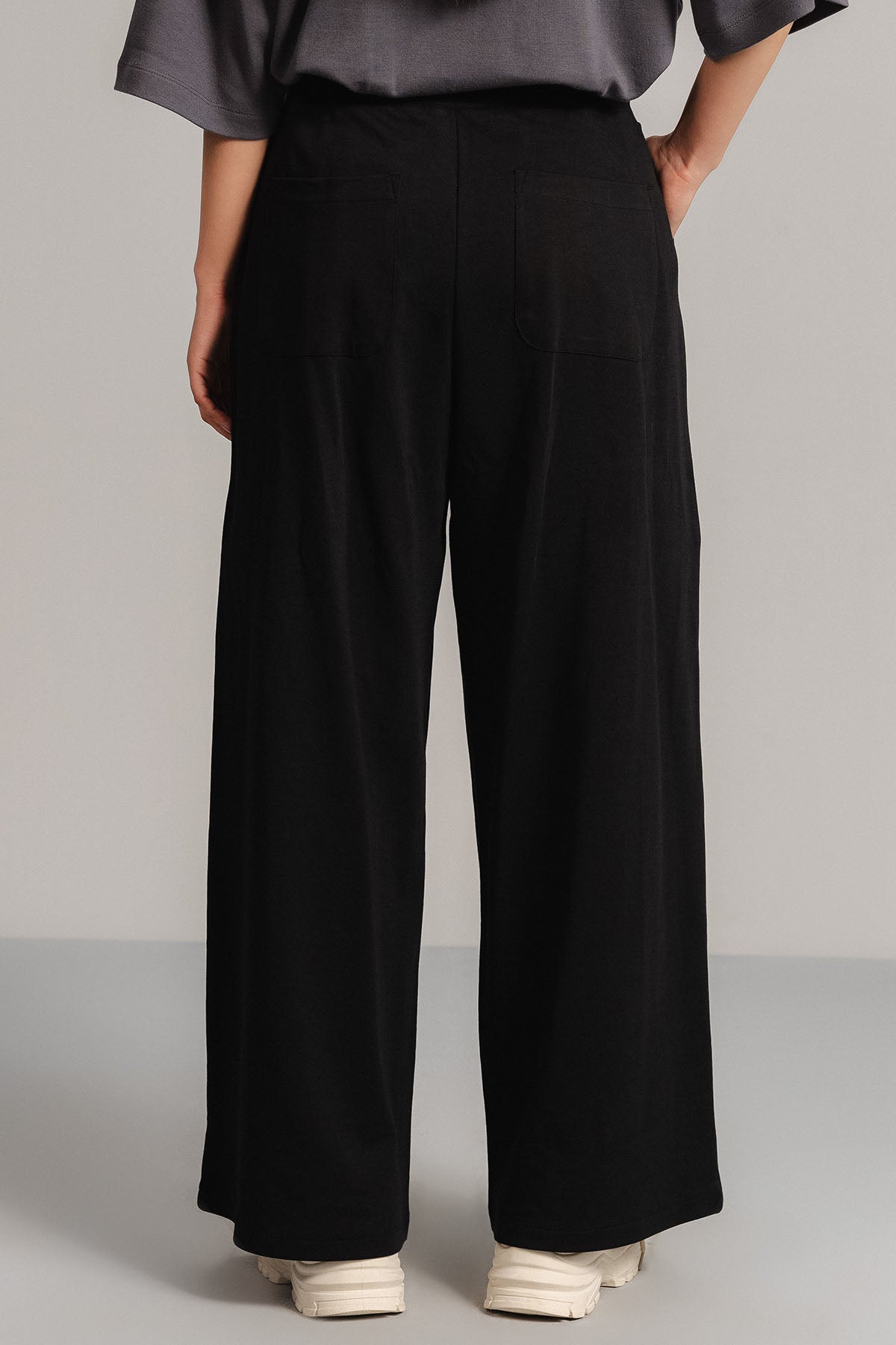 MOVE WIDE TROUSERS-DOUBLE KNIT LIGHT