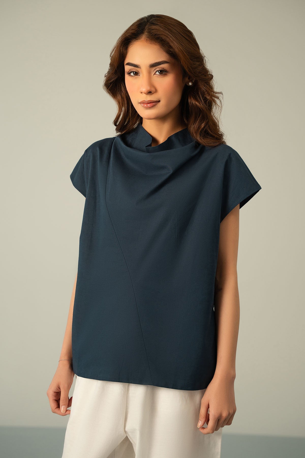 COWL NECK LINEN TOP