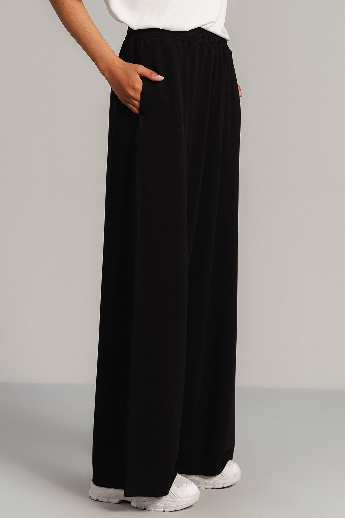 WIDE LEG RELAXED PANTS CLOUDLUX LIGHT
