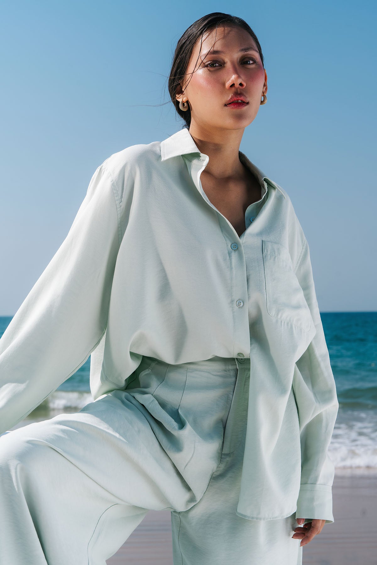 RELAXED FIT BUTTON DOWN SHIRT - WRINKLED