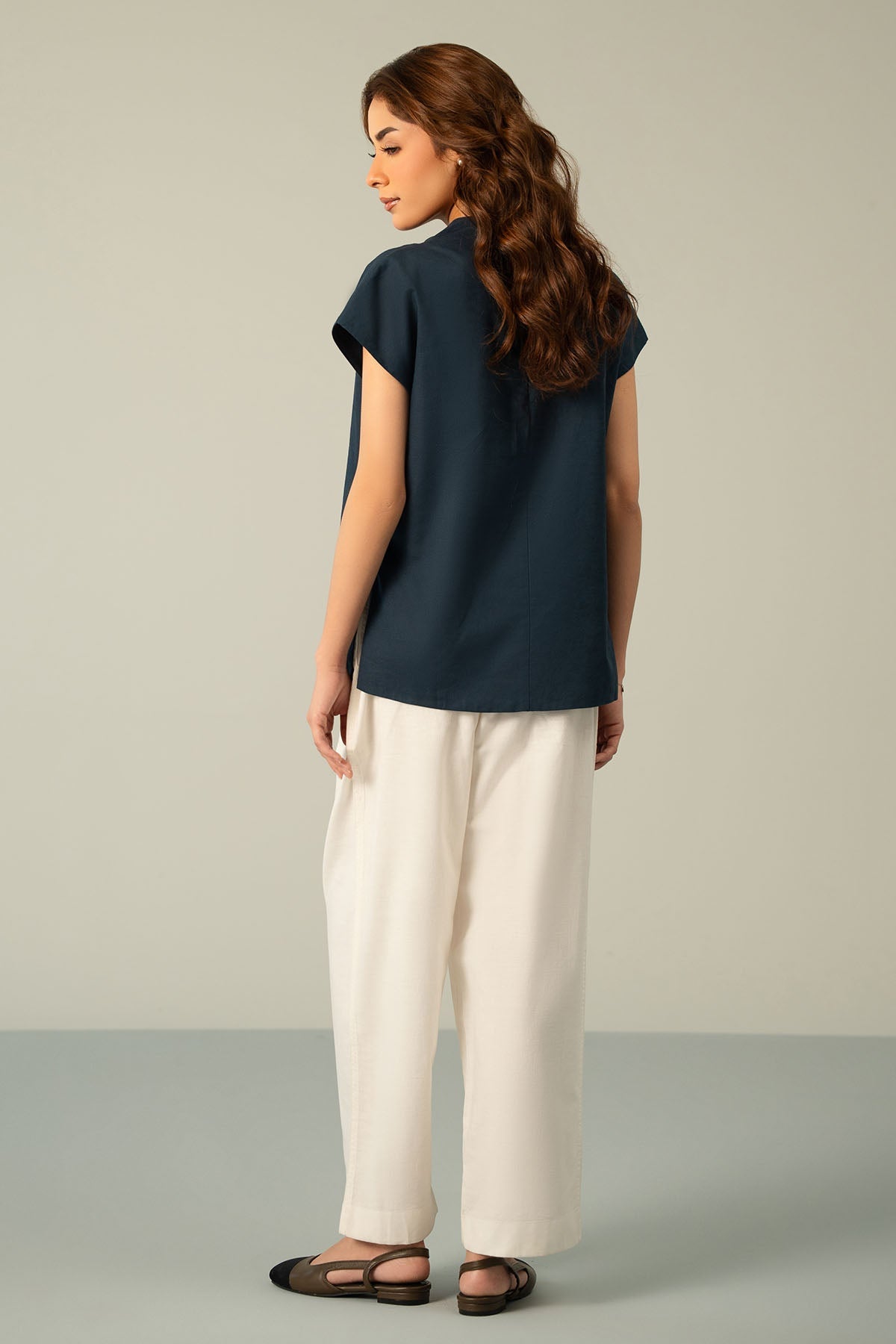 COWL NECK LINEN TOP