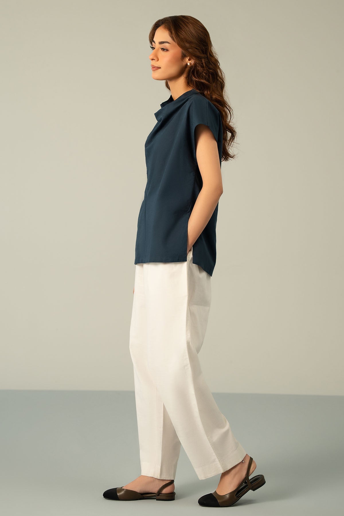 COWL NECK LINEN TOP