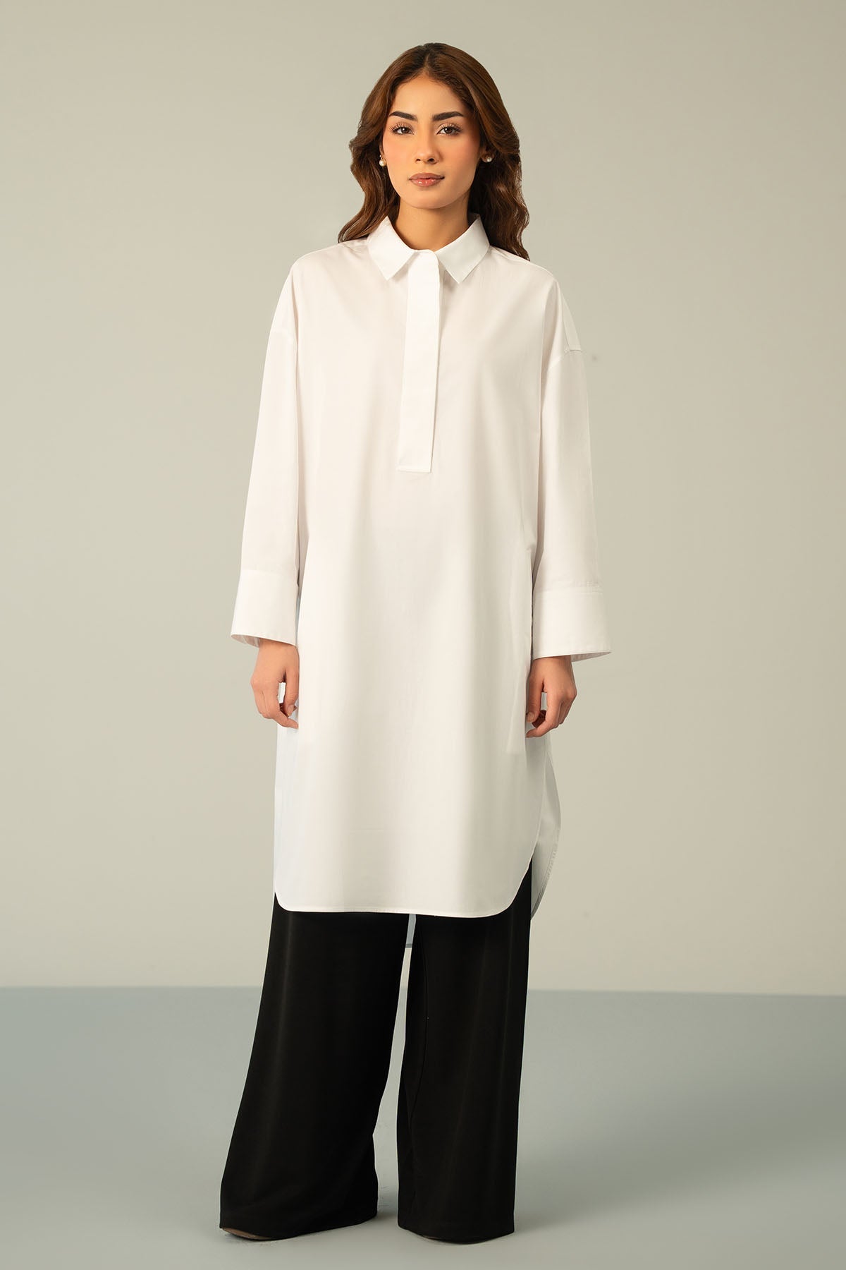 ROUND HEM POPLIN SHIRT