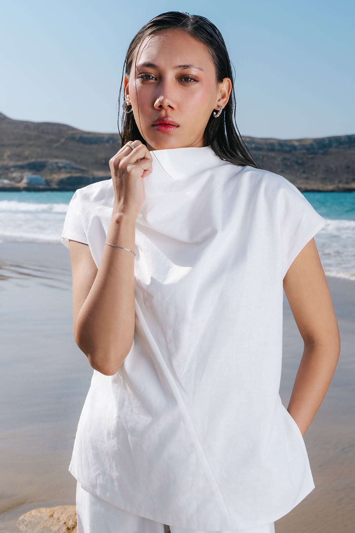 COWL NECK LINEN TOP