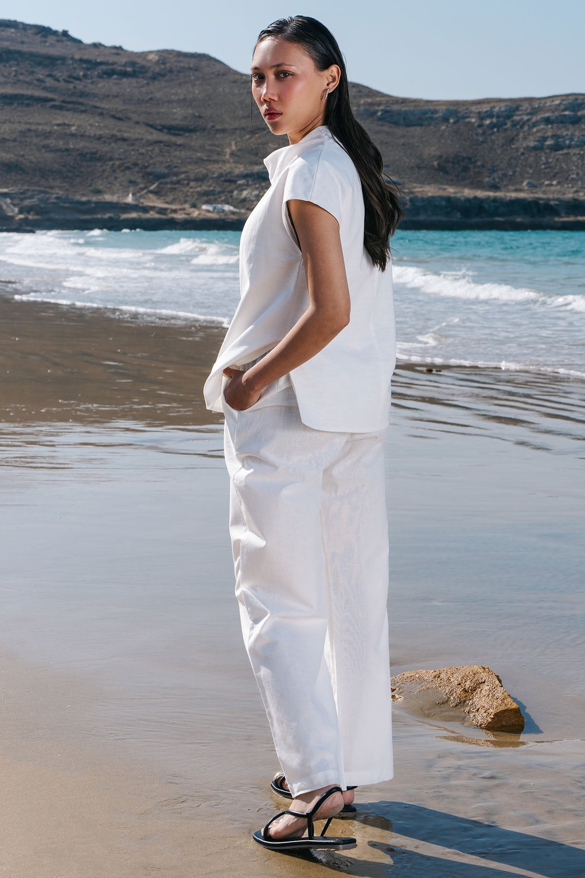 COWL NECK LINEN TOP