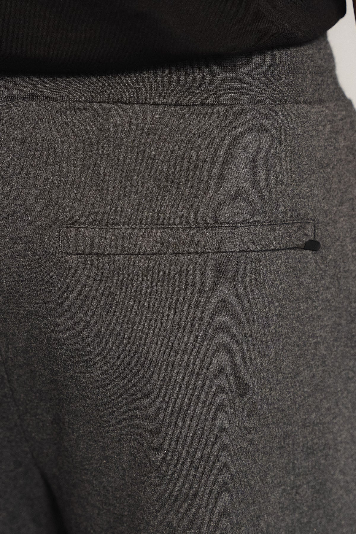 BASIC SHORTS - REGULAR DOUBLE KNIT