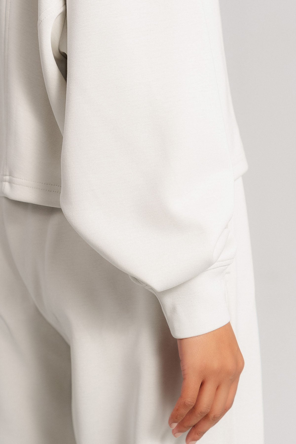 CREW NECK SWEATSHIRT CLOUDLUX LIGHT