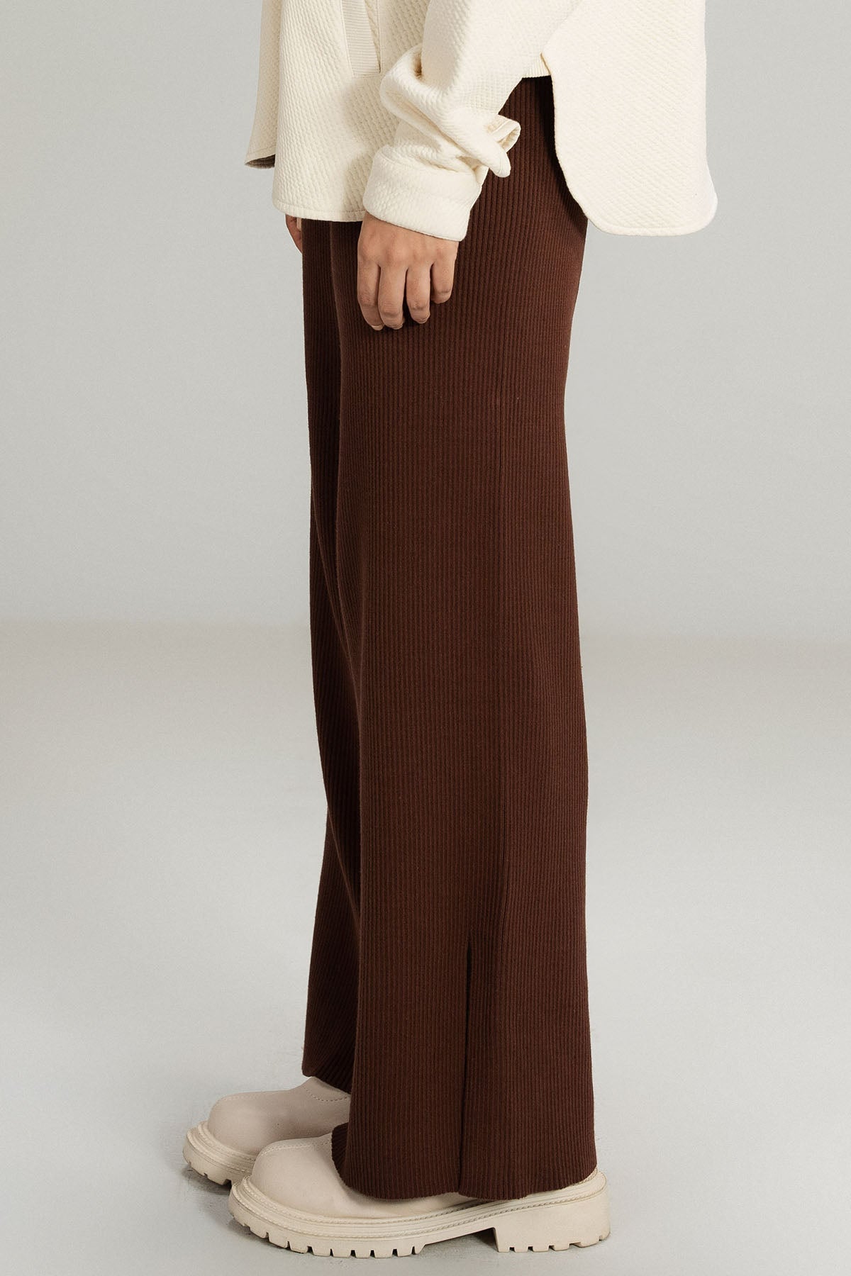 BROWN WIDE LEG PANTS - KNIT WEAR