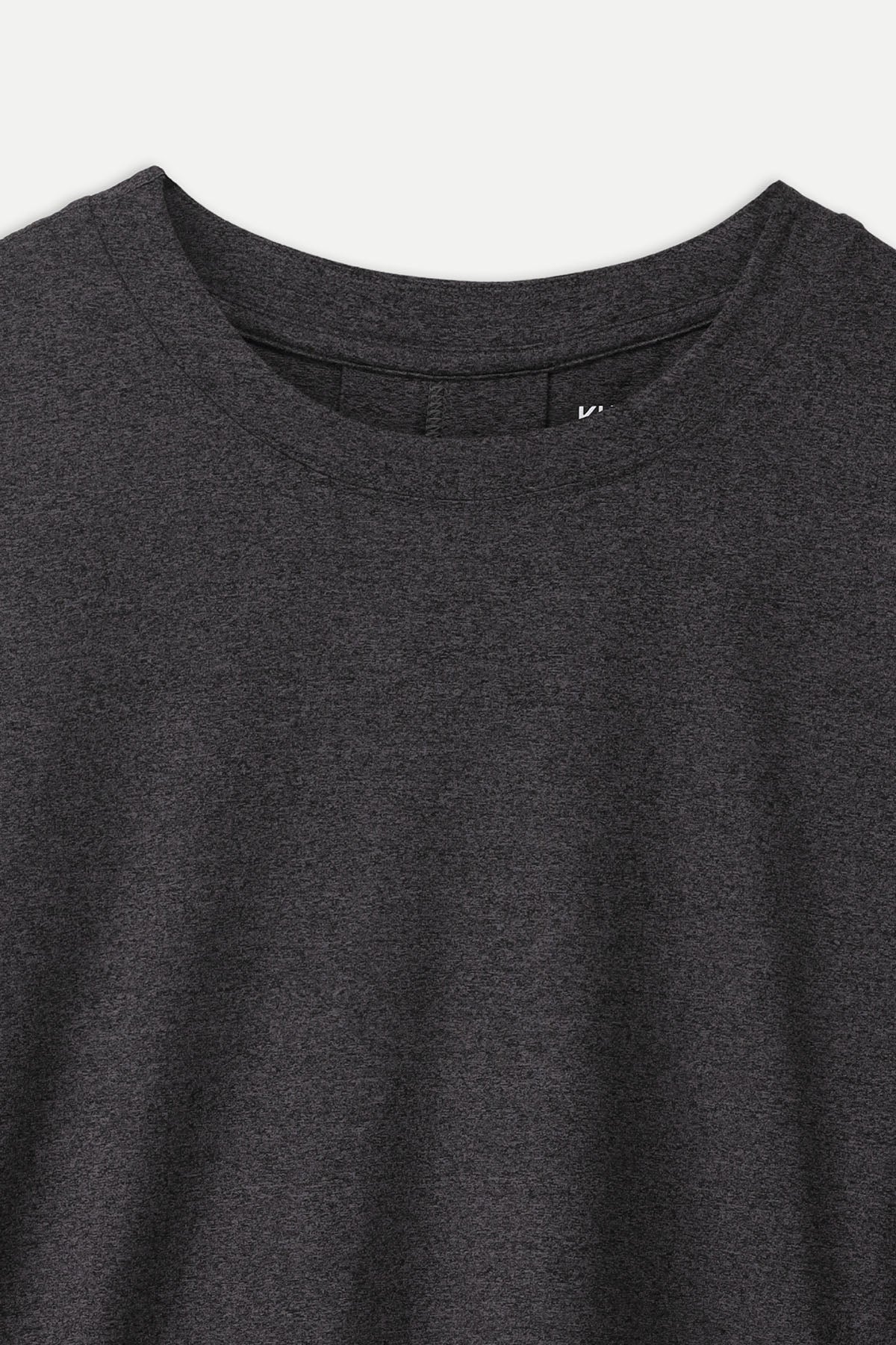 WOMEN WITH EASE TOP