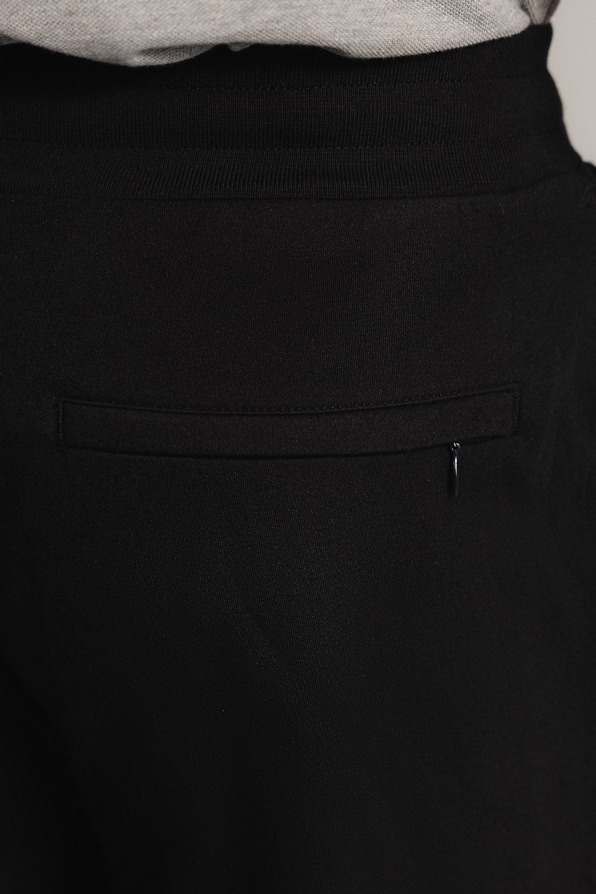 CASUAL DRAWSTRING INTERLOCK SHORTS