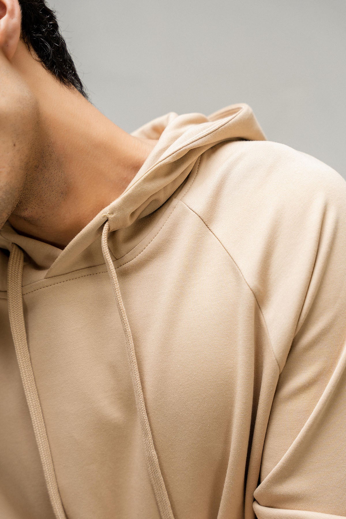 CLASSIC PULLOVER HOODIE