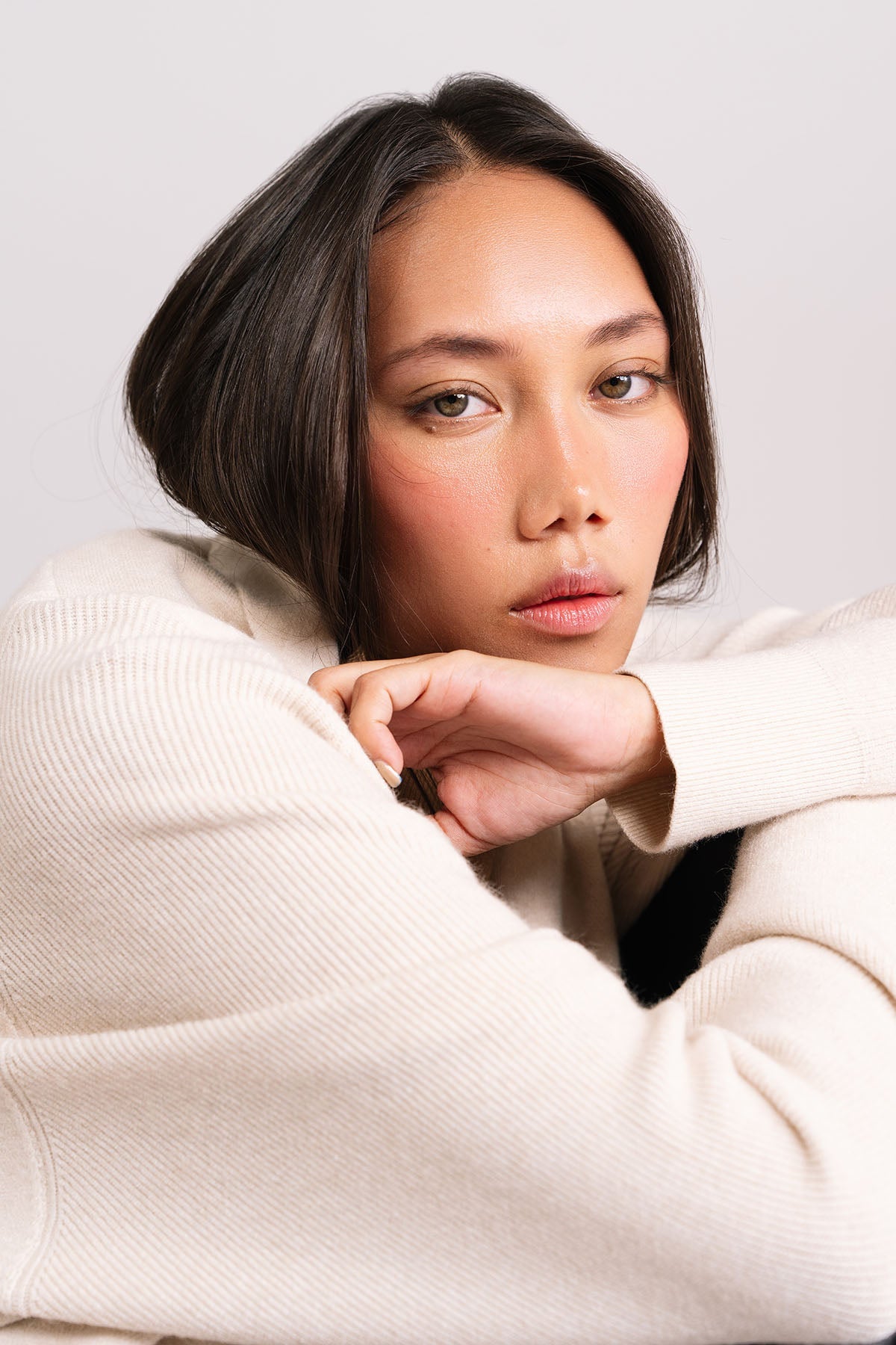 IVORY CARDIGAN - KNIT WEAR