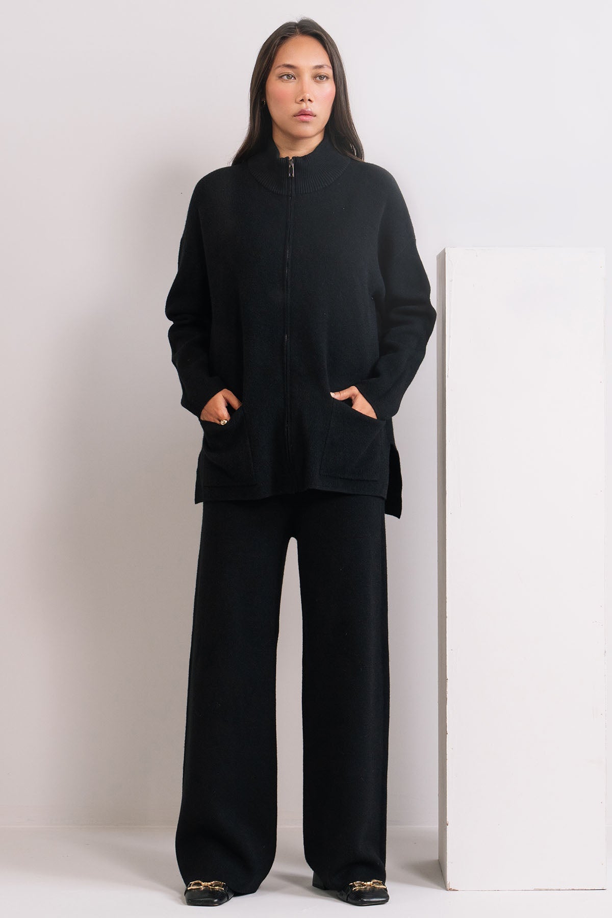 BLACK ZIP CO-ORD SET - KNIT WEAR