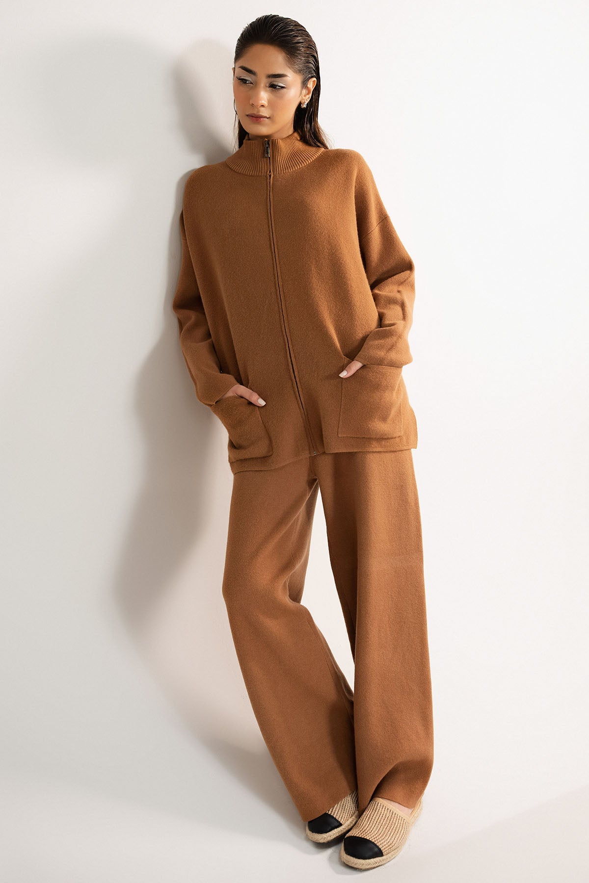 TAN ZIP CO-ORD SET - KNIT WEAR